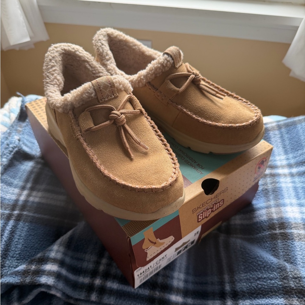 EUC Hands free Slip on’s Sketchers Millie in Chestnut size 7.5